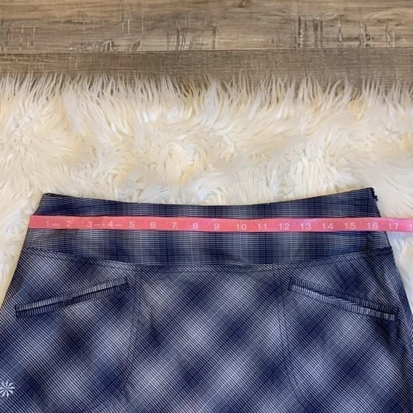 Athleta Tulum stretch nylon skirt skort navy gray plaid 8 - Picture 7 of 14
